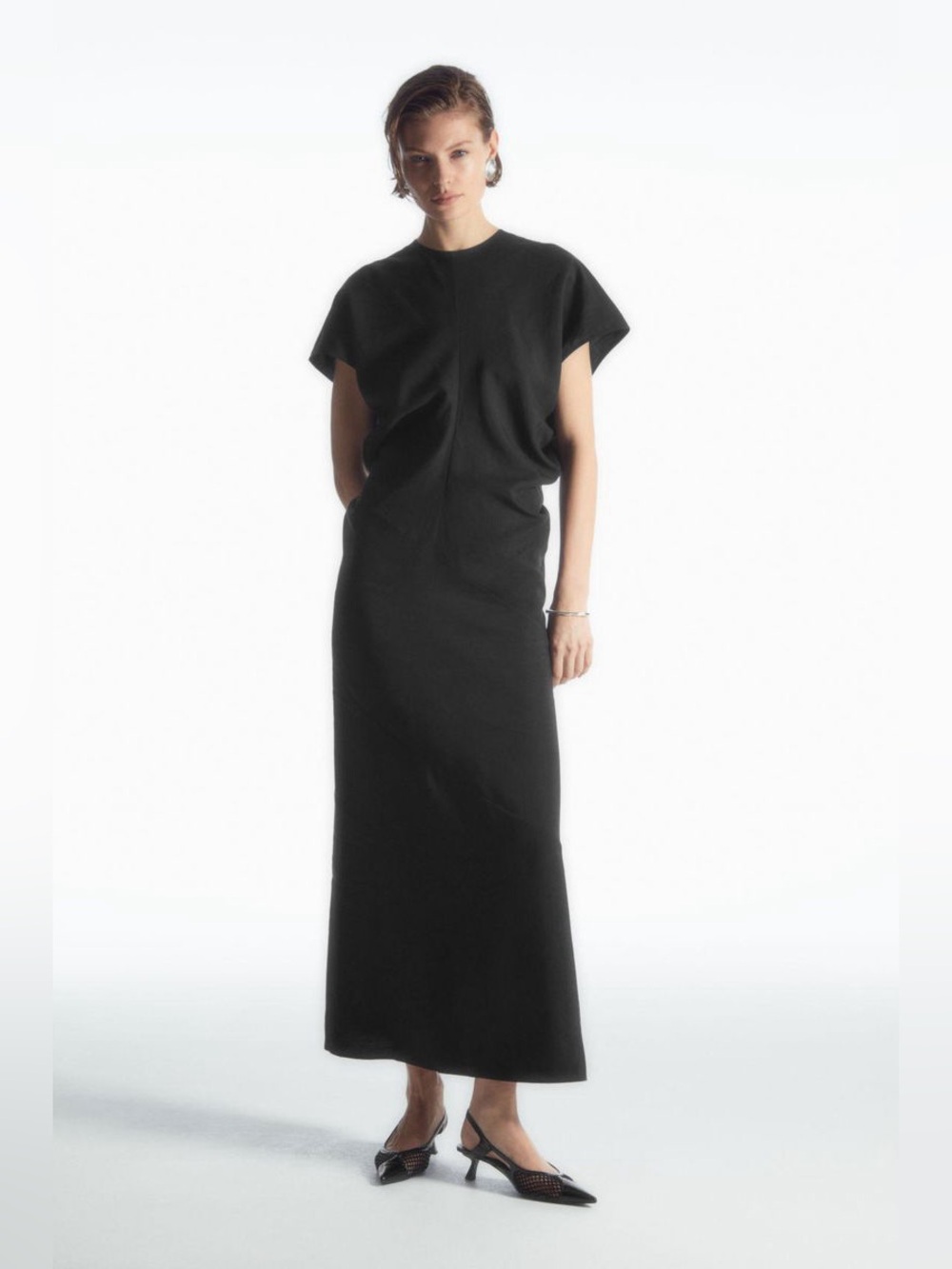 ✨COS✨Spiral Seam Maxi Dress